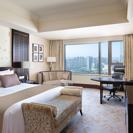 Отель Intercontinental Wuxi By Ihg Экстерьер фото